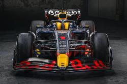 开云体育-红牛车队绝杀阿斯顿马丁，塞恩斯刷新纪录