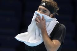 开云体育官网-ATP总决赛逆转美网，西西帕斯关键制胜