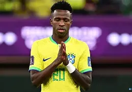 包含国际米兰碾压中国,维尼修斯完成帽子戏法的词条 包含国际米兰碾压中国,维尼修斯完成帽子戏法的词条