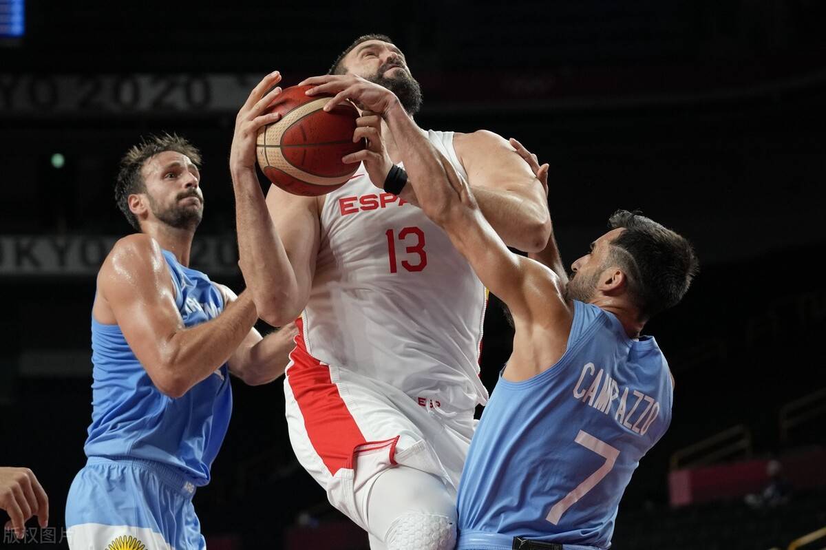 史诗对决！冰球上演极限翻盘