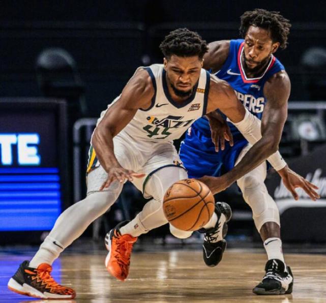 新疆队鏖战快船，戈贝尔点燃赛场的简单介绍