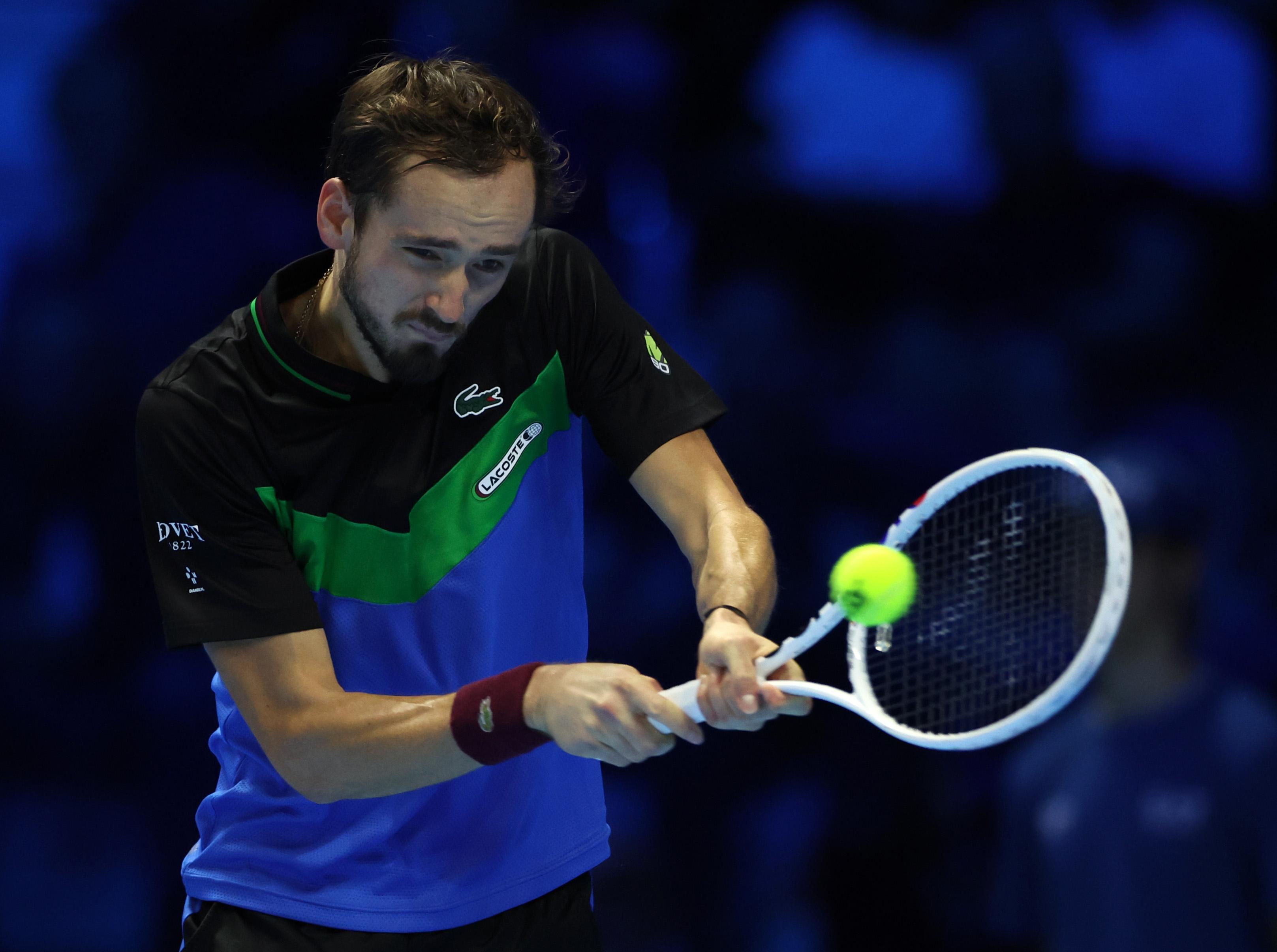 戴维斯杯鏖战ATP总决赛，梅德韦杰夫状态火热