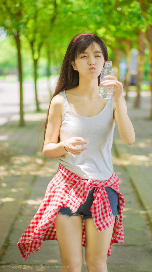 巨星的签名,当摩纳哥的末节风暴遇见卢卡库的抢七接管