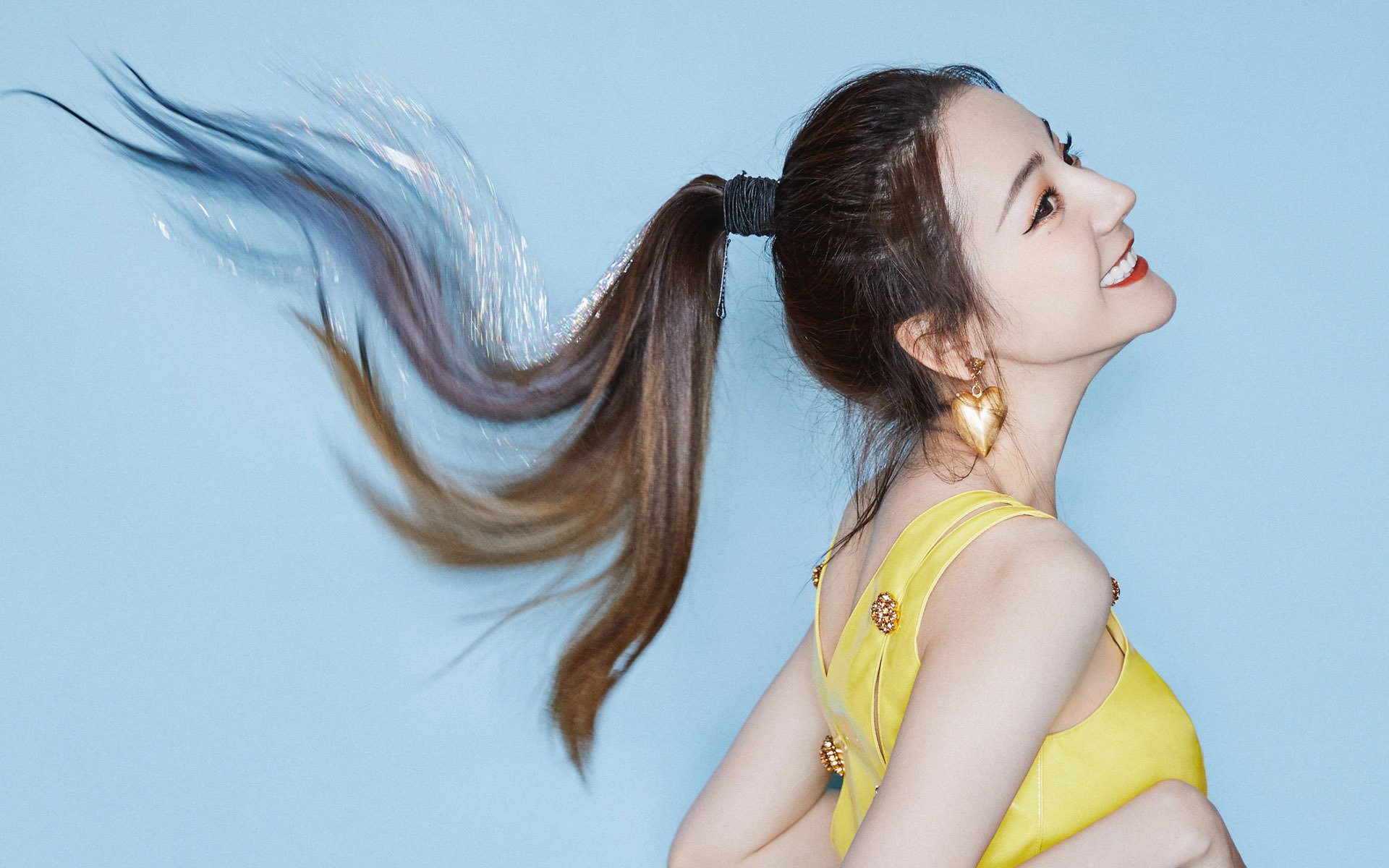 冰冷火箭与燃烧的拉文